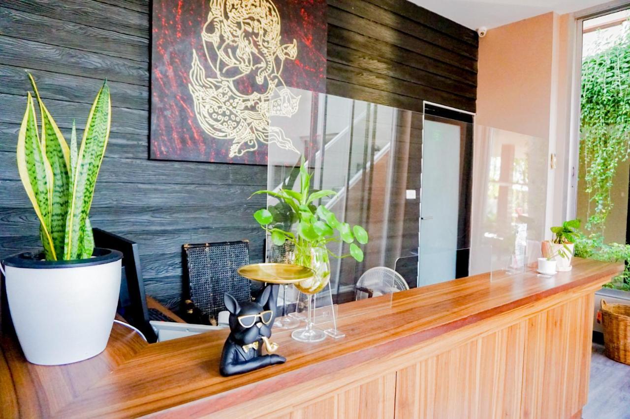 Signature Phuket Resort Chalong Buitenkant foto