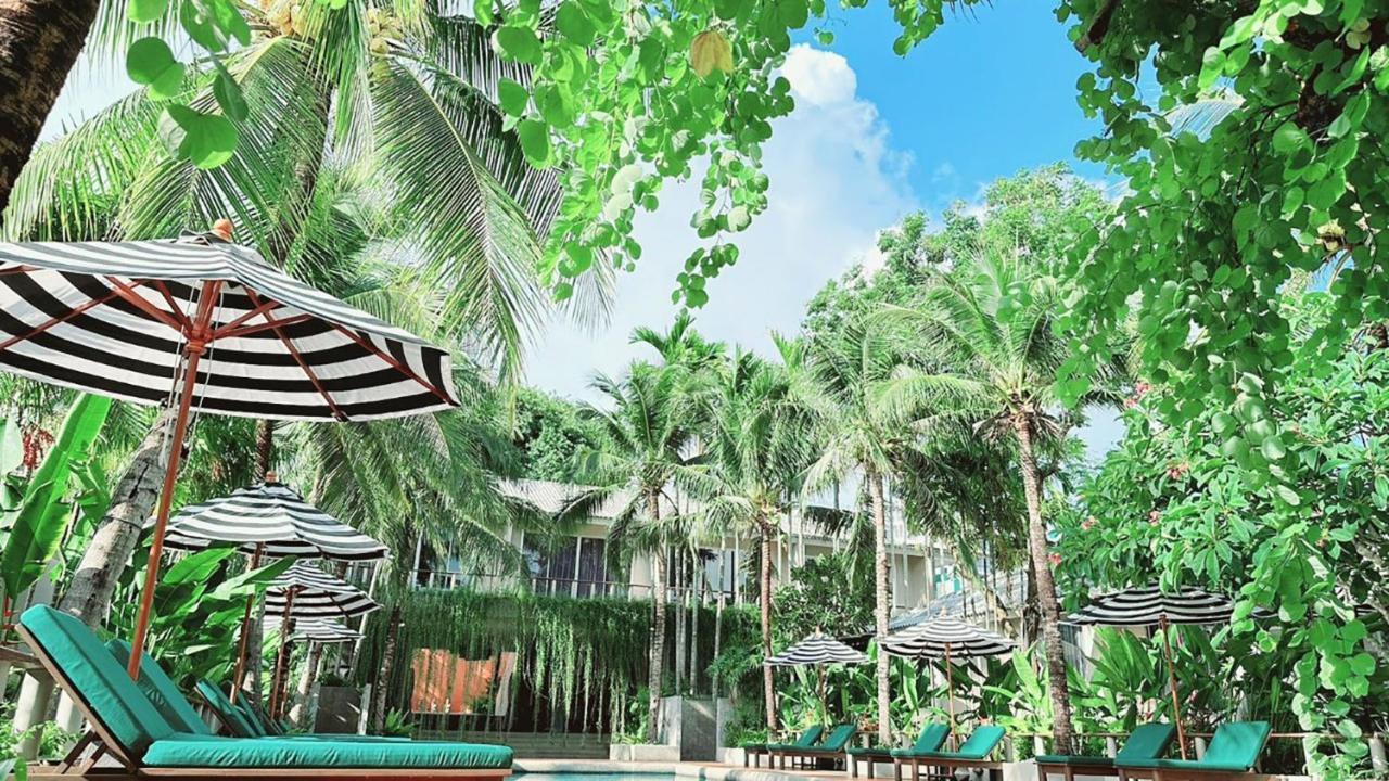 Signature Phuket Resort Chalong Buitenkant foto